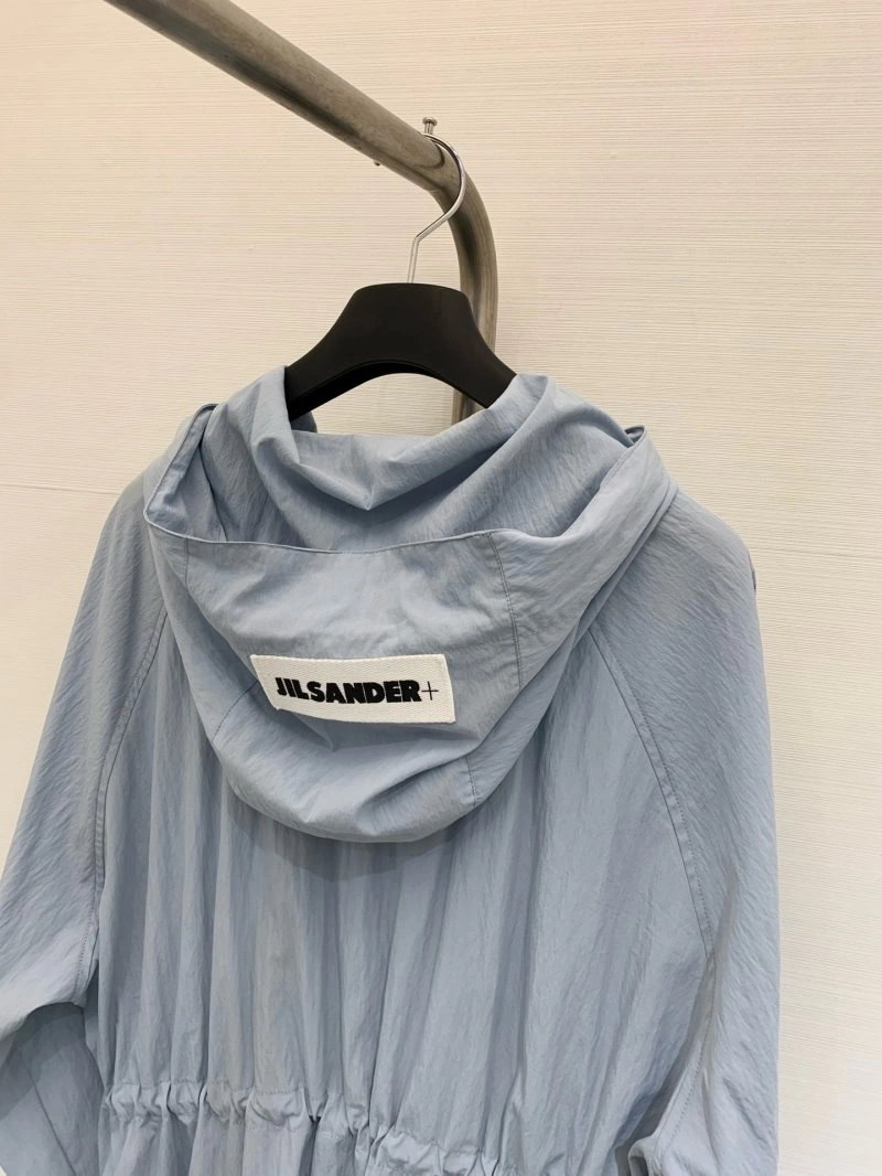 Unclassified Brand Outwear FashionForward 147548
