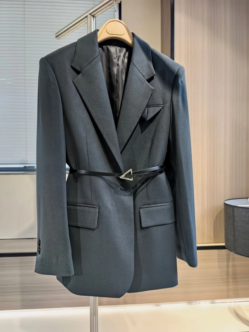 Fashionable Unclassified Brand Outwear 147519