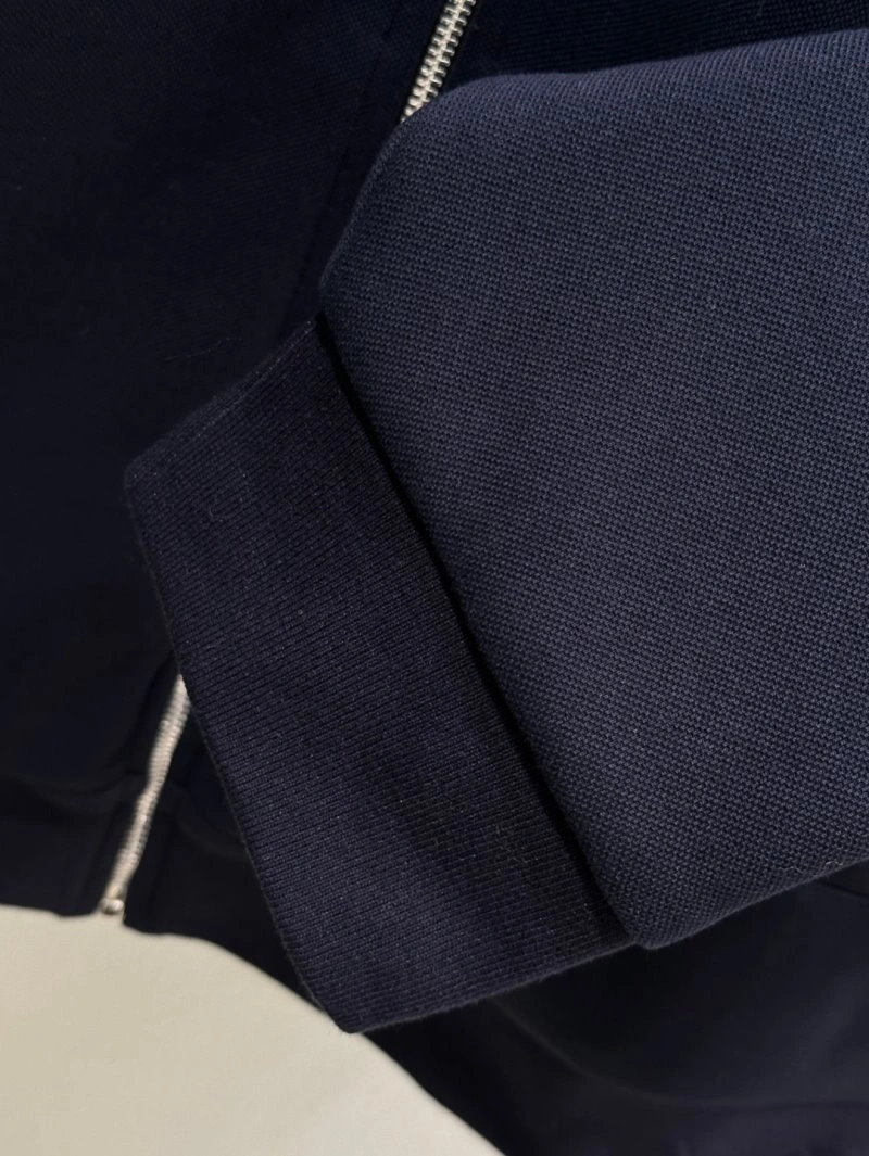 Unclassified Brand Outwear Supportive 153719