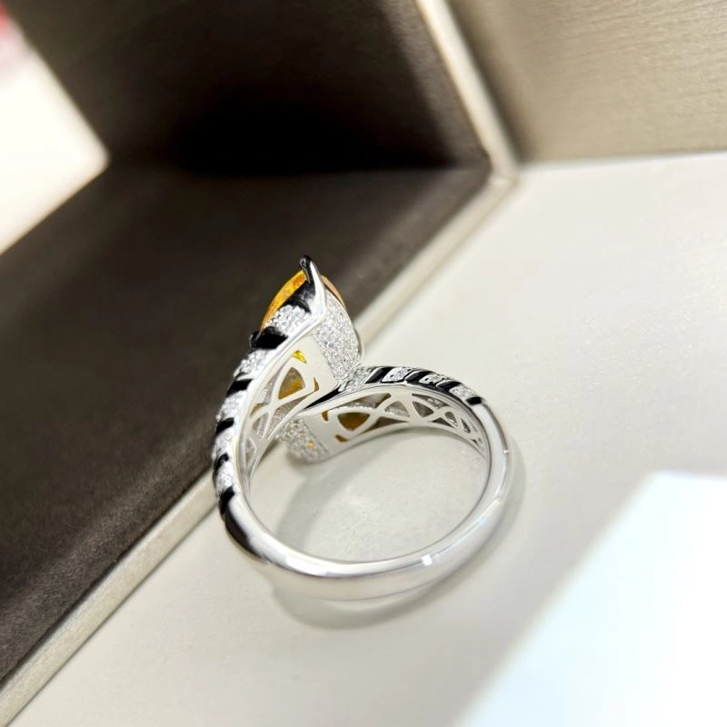 Sleek Unclassified Brand Rings 213630