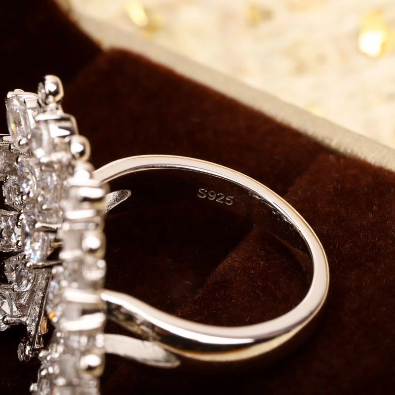 Bold Unclassified Brand Rings 213238
