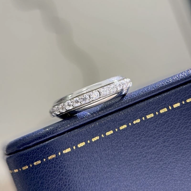 Premium Unclassified Brand Rings 213220