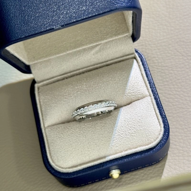 Premium Unclassified Brand Rings 213220