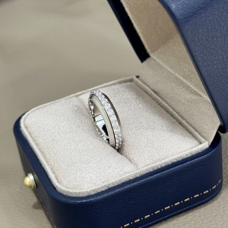 Premium Unclassified Brand Rings 213220