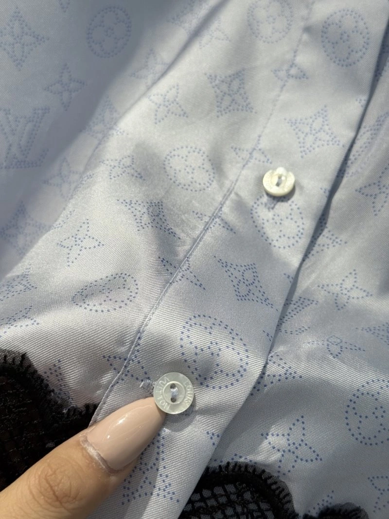 MoistureWicking Unclassified Brand Shirts 155490