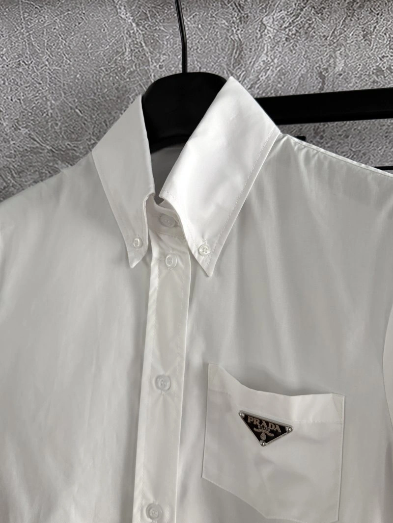 Unclassified Brand Shirts FashionForward 155486