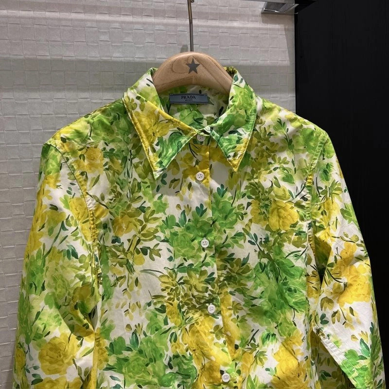 UrbanChic Unclassified Brand Shirts 147510
