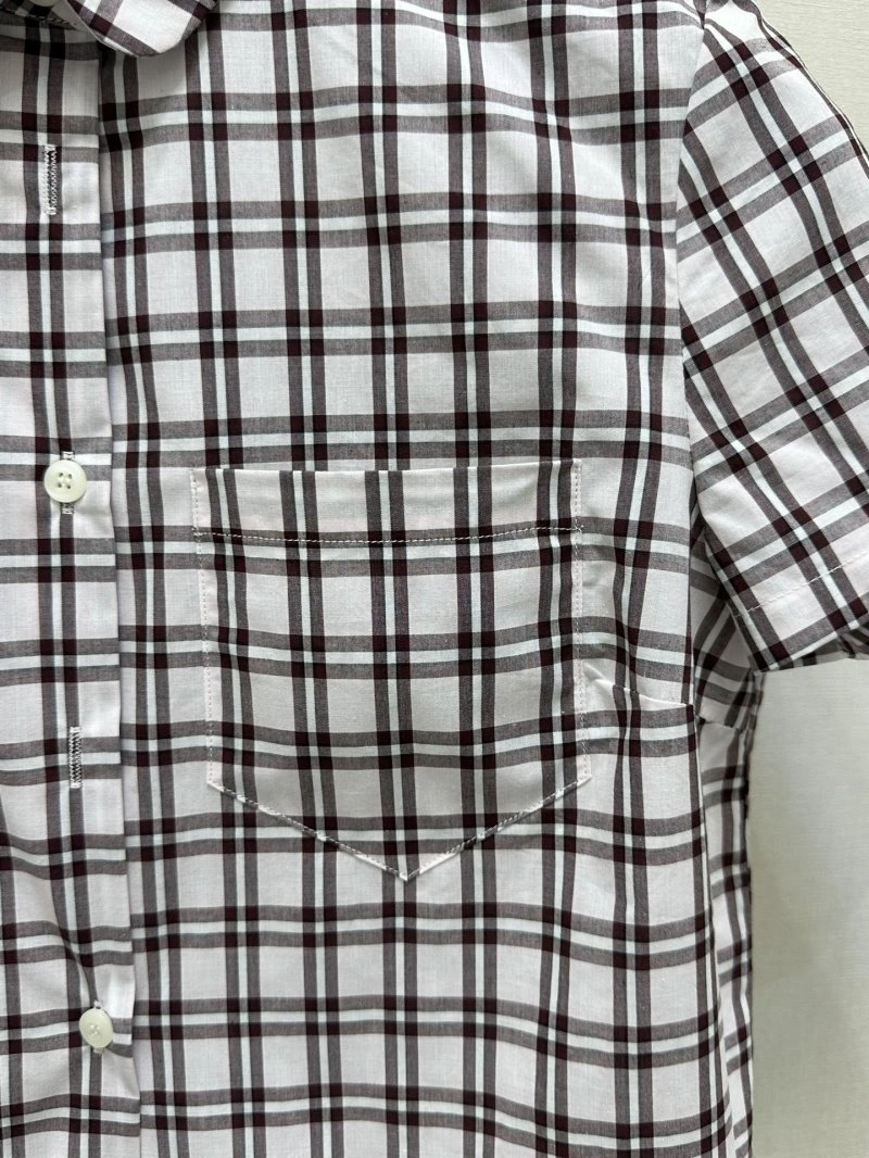 Trendsetting Unclassified Brand Shirts 147477