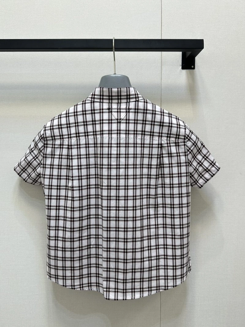 Trendsetting Unclassified Brand Shirts 147477