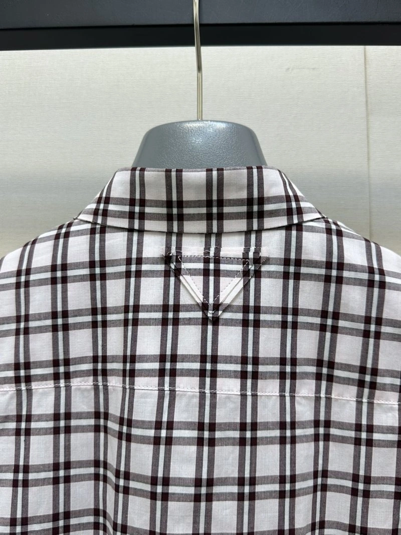 Trendsetting Unclassified Brand Shirts 147477