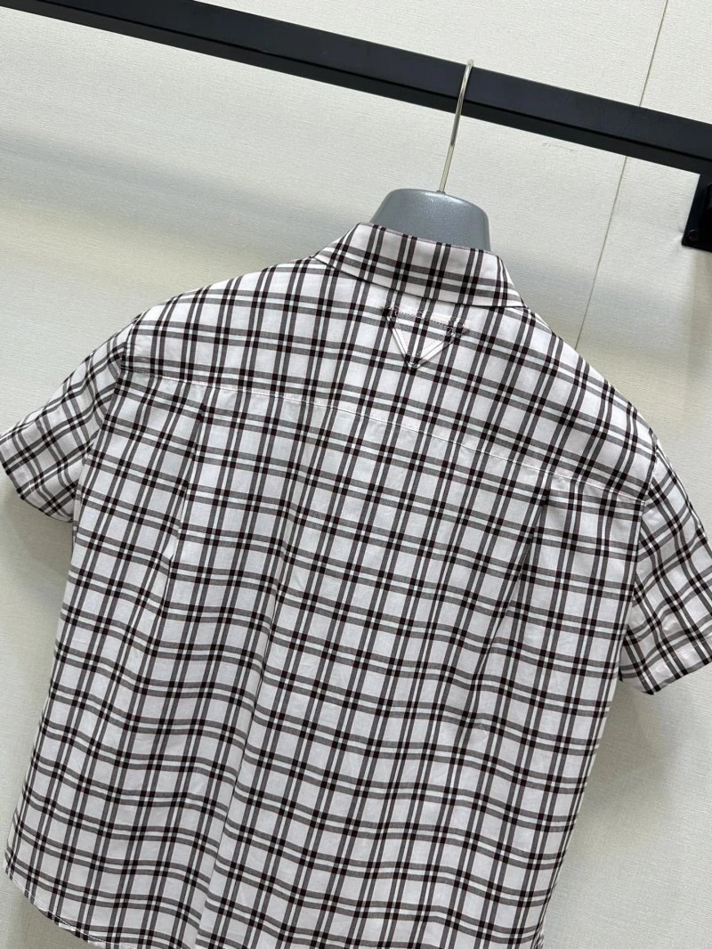 Trendsetting Unclassified Brand Shirts 147477