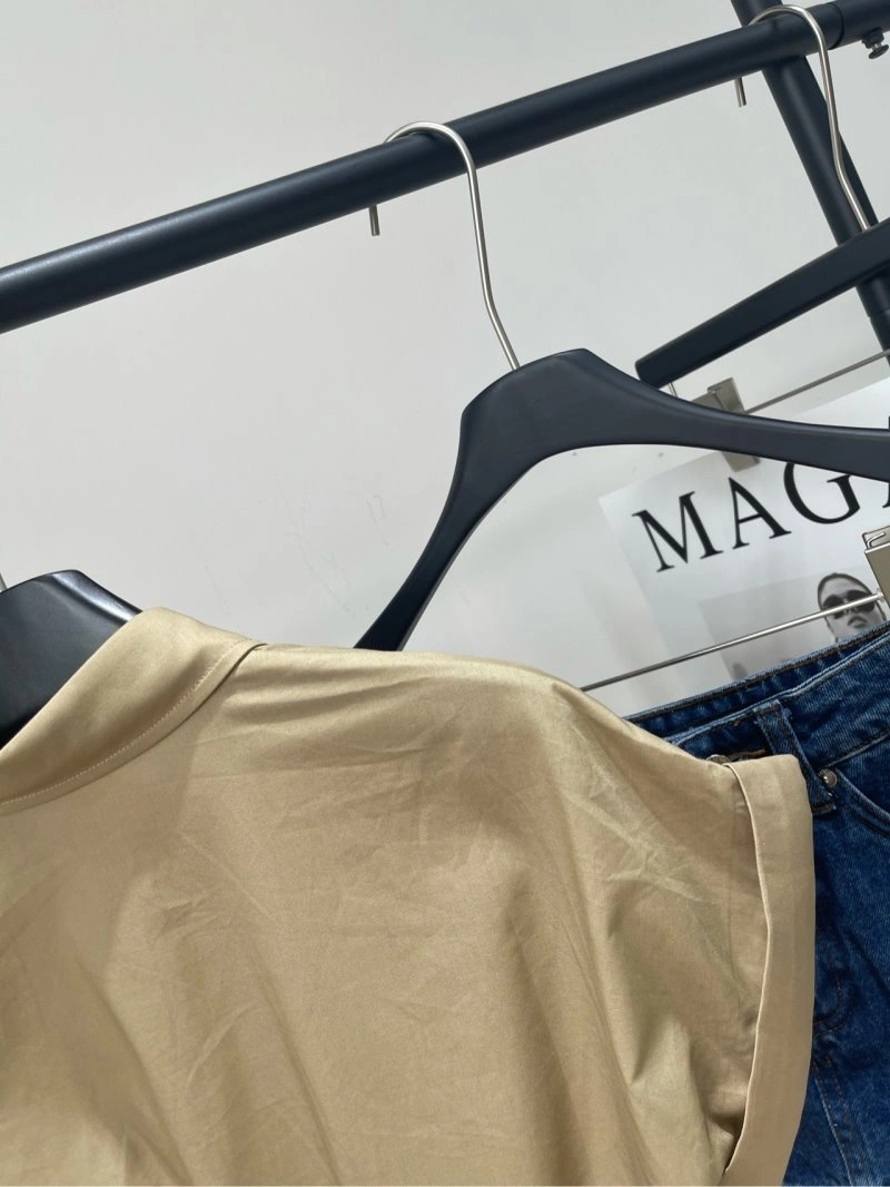 Lightweight Unclassified Brand Shirts 147475