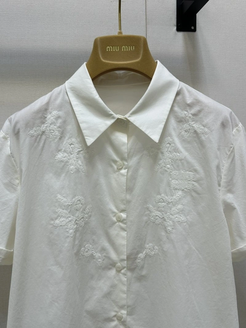 Vibrant Unclassified Brand Shirts 147474