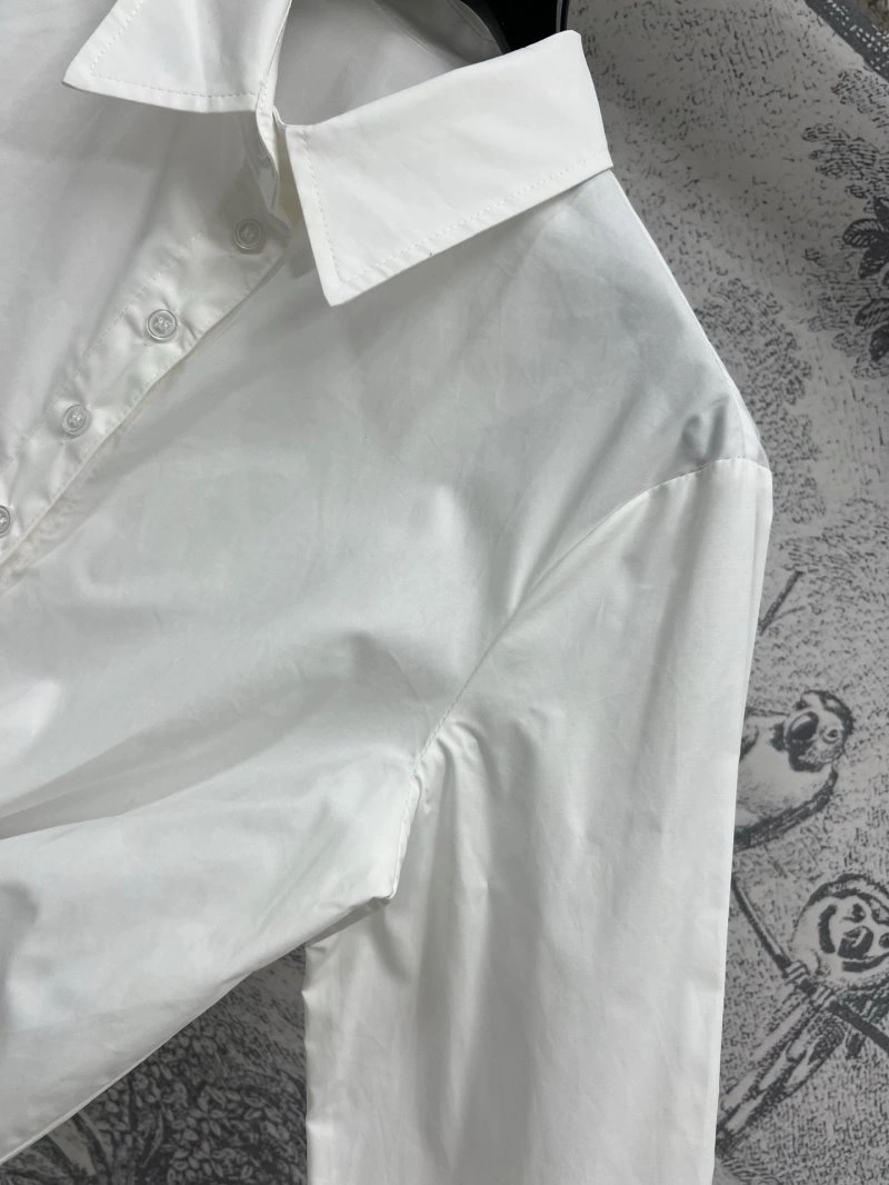 UrbanChic Unclassified Brand Shirts 147452
