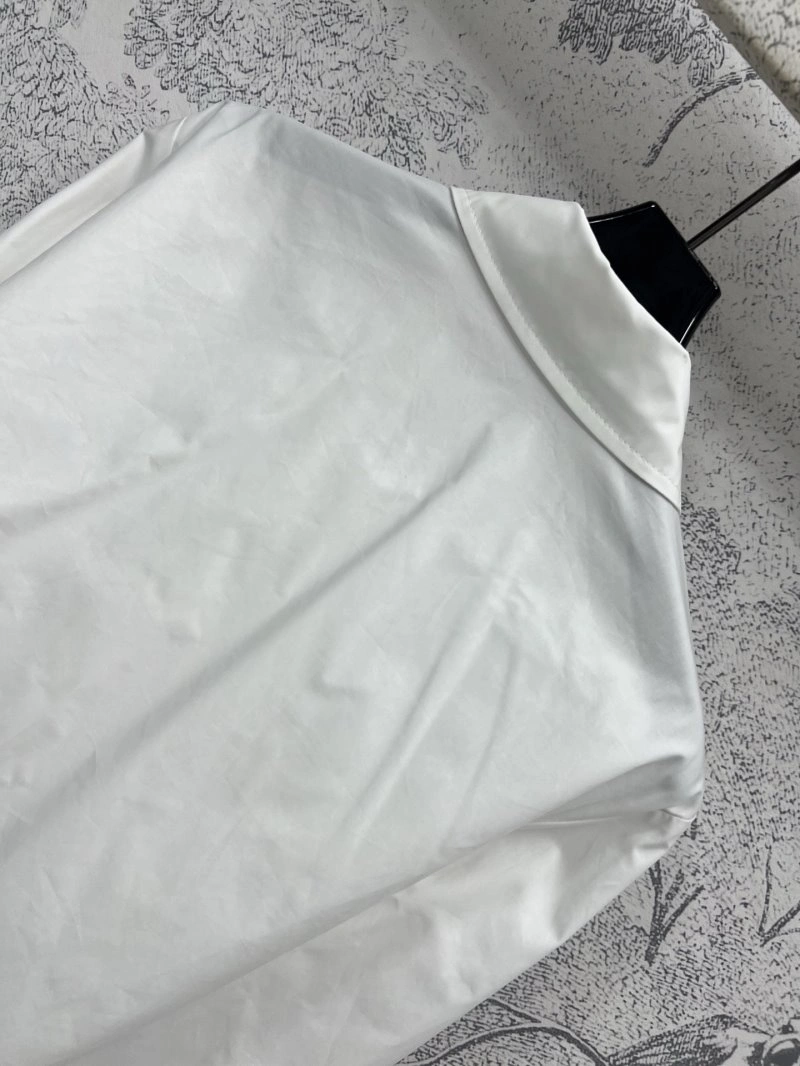 UrbanChic Unclassified Brand Shirts 147452