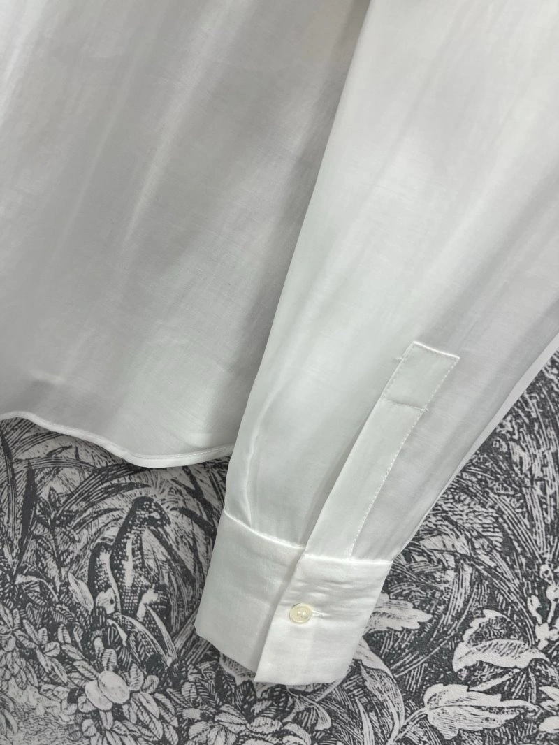 Classic Unclassified Brand Shirts 147453