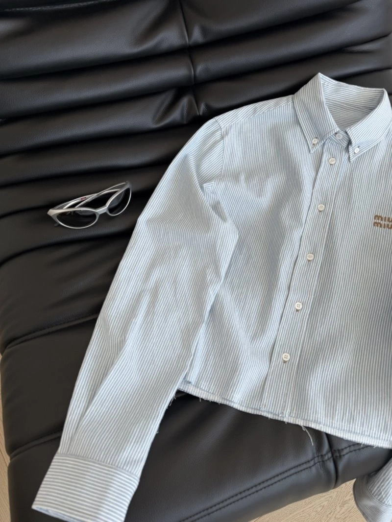 QuickDry Unclassified Brand Shirts 153661
