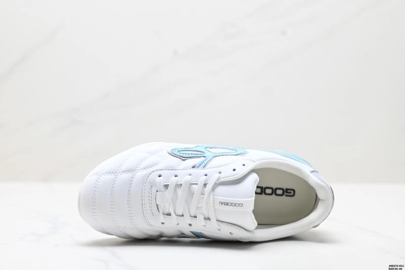 Fashionable Unclassified Brand Shoes 1660