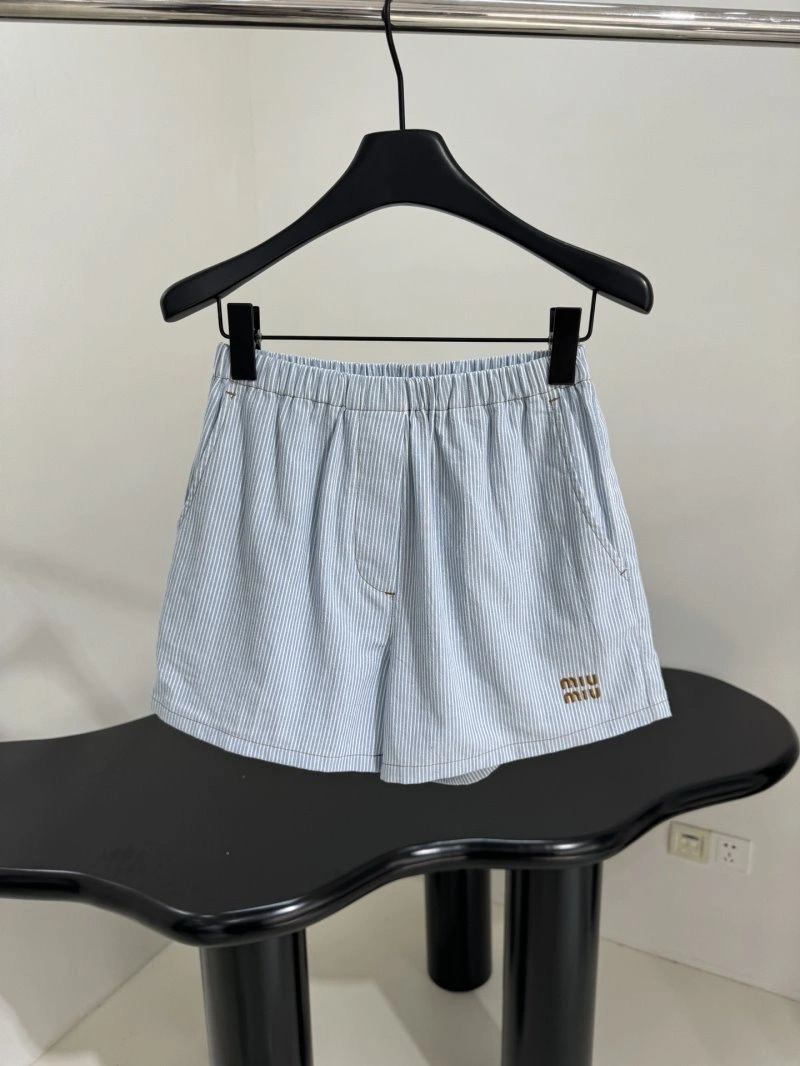 Unclassified Brand Short Pants Vibrant 150458