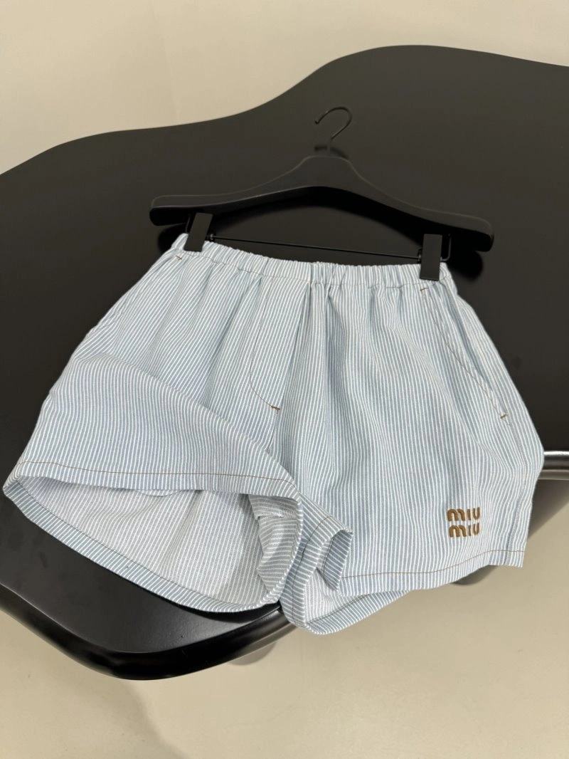 Unclassified Brand Short Pants Vibrant 150458