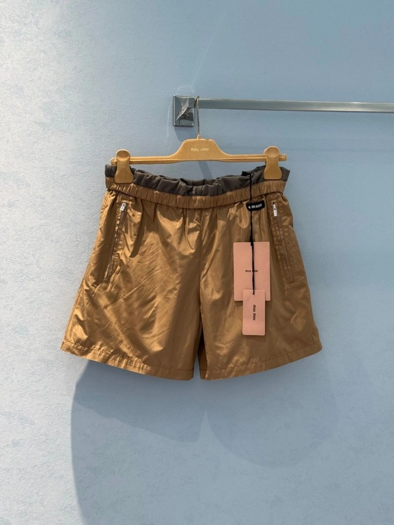 SmoothTexture Unclassified Brand Short Pants 150465