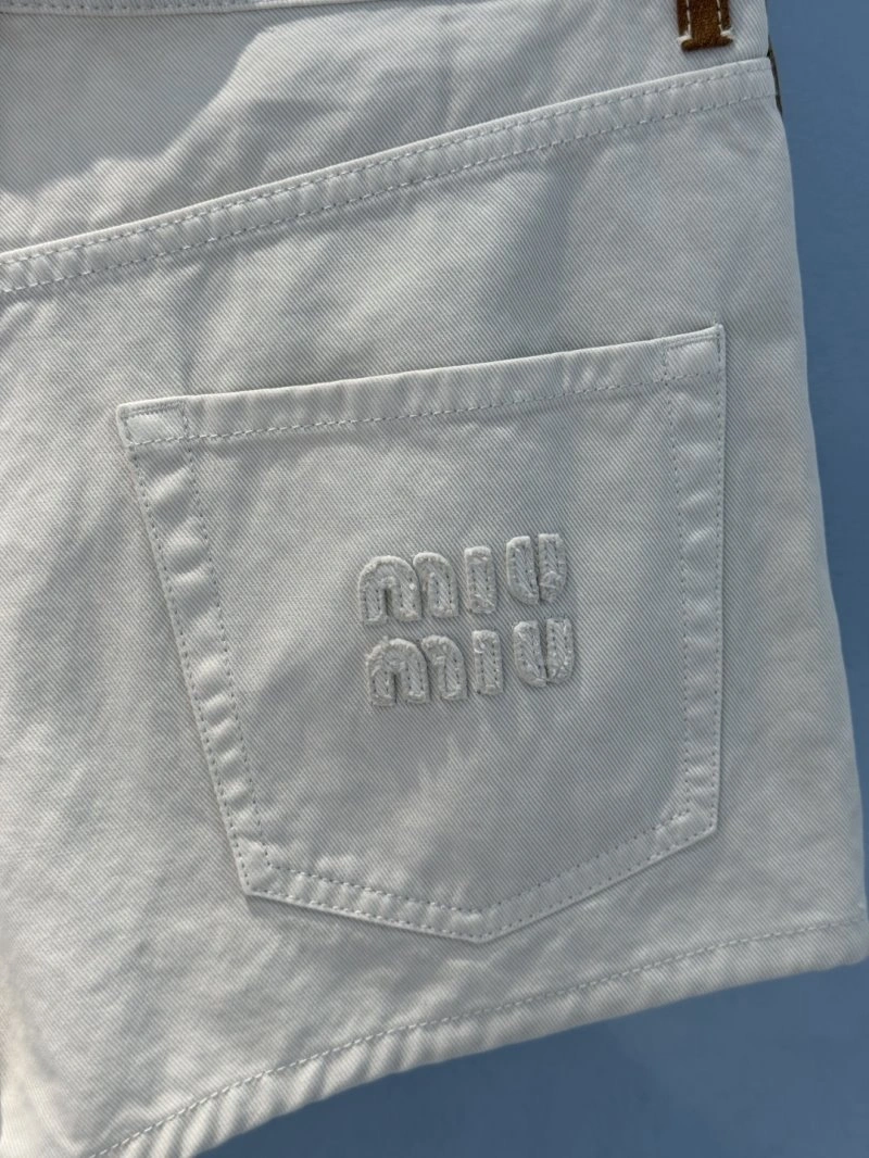 Unclassified Brand Short Pants Elegant 150436