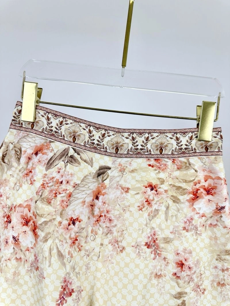 Compact Unclassified Brand Short Pants 155489