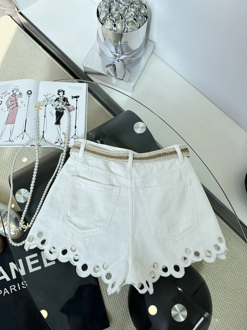 Versatile Unclassified Brand Short Pants 155446