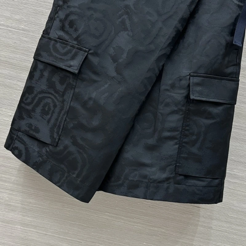 Contemporary Unclassified Brand Short Pants 155435