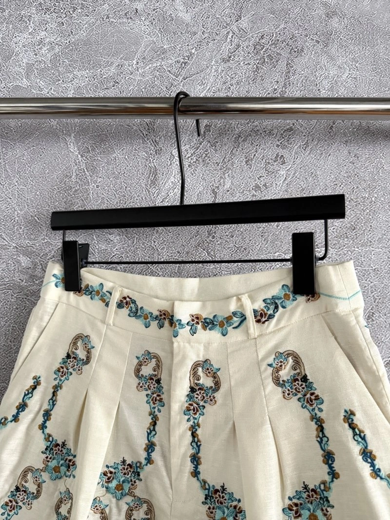 ModernLook Unclassified Brand Short Pants 155475