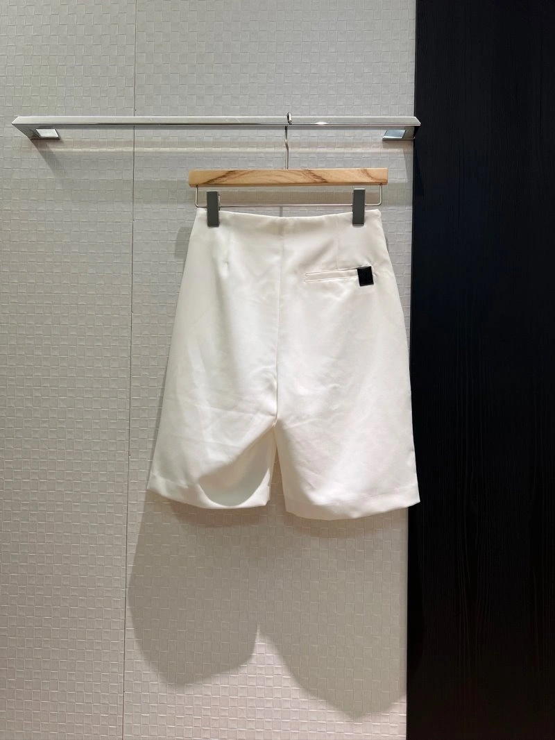 Compact Unclassified Brand Short Pants 147424