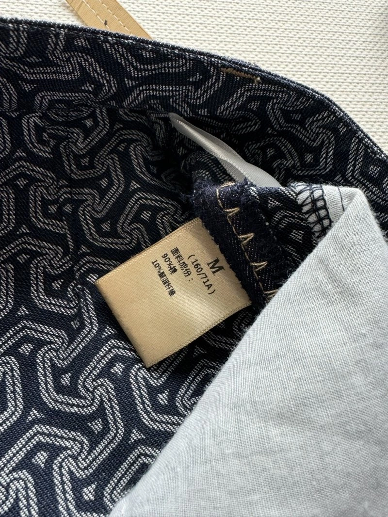 Resilient Unclassified Brand Short Pants 147415