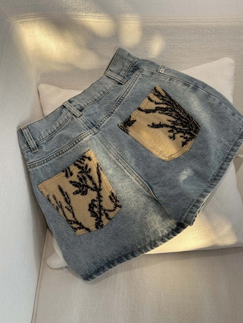 Tailored Unclassified Brand Short Pants 147396