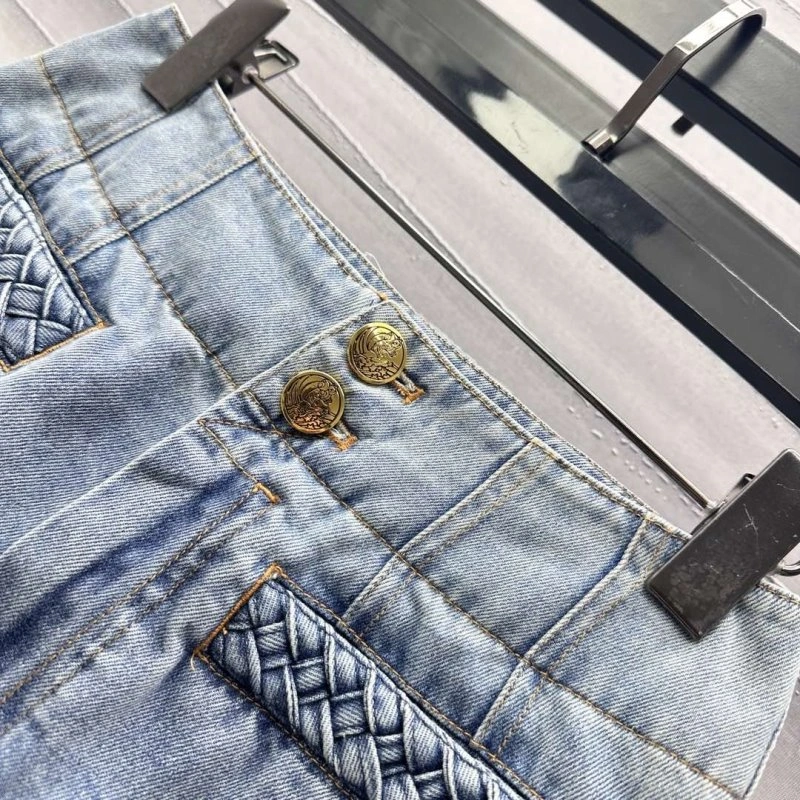 Youthful Unclassified Brand Short Pants 147385