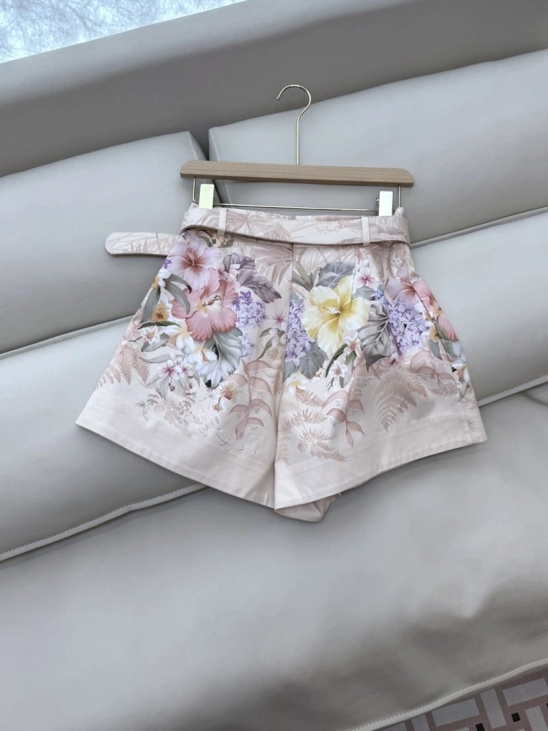 Trendy Unclassified Brand Short Pants 147379