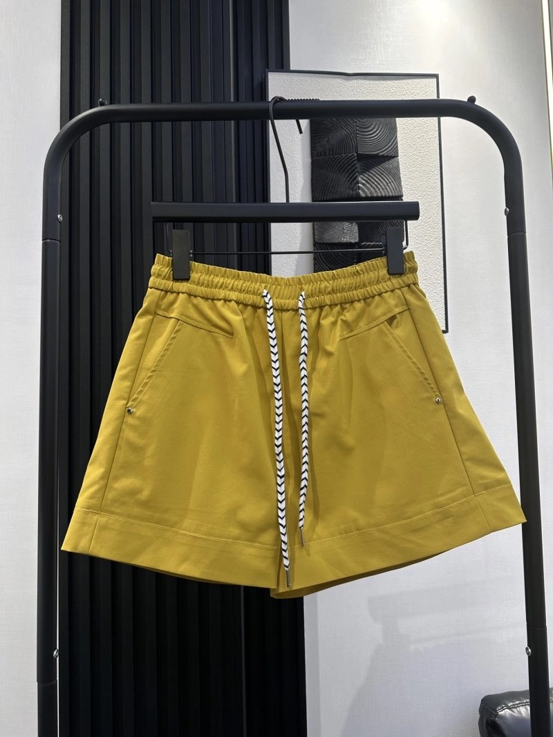 Snug Unclassified Brand Short Pants 147368