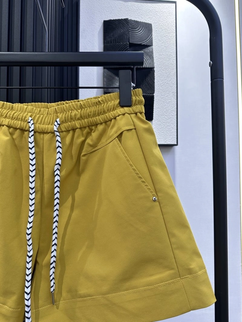 Snug Unclassified Brand Short Pants 147368