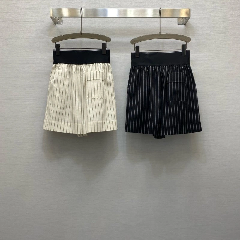 Trendsetting Unclassified Brand Short Pants 153610