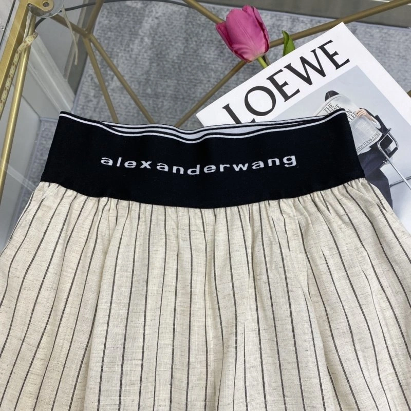 Trendsetting Unclassified Brand Short Pants 153610