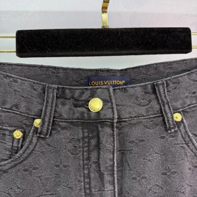 Unclassified Brand Short Pants EasyMatch 153602
