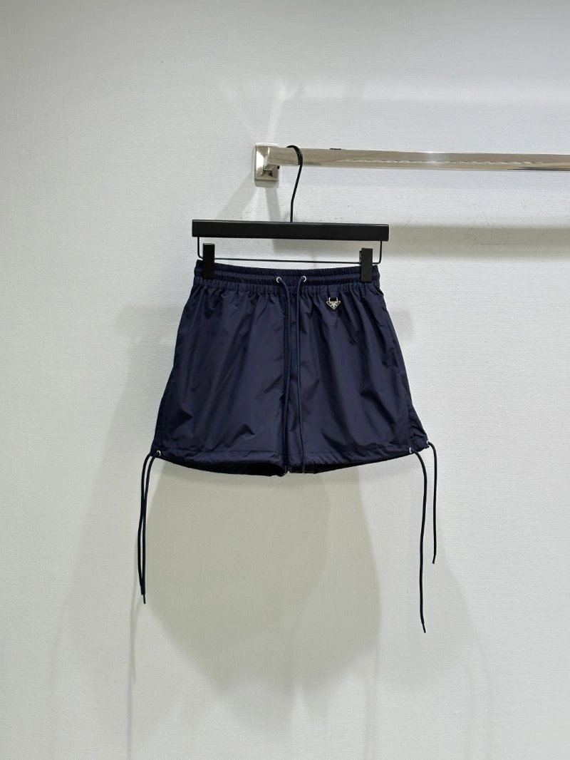Refined Unclassified Brand Short Pants 153604