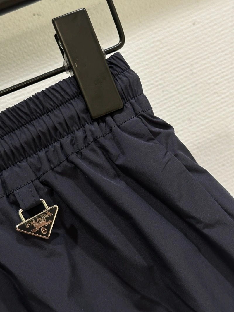 Refined Unclassified Brand Short Pants 153604