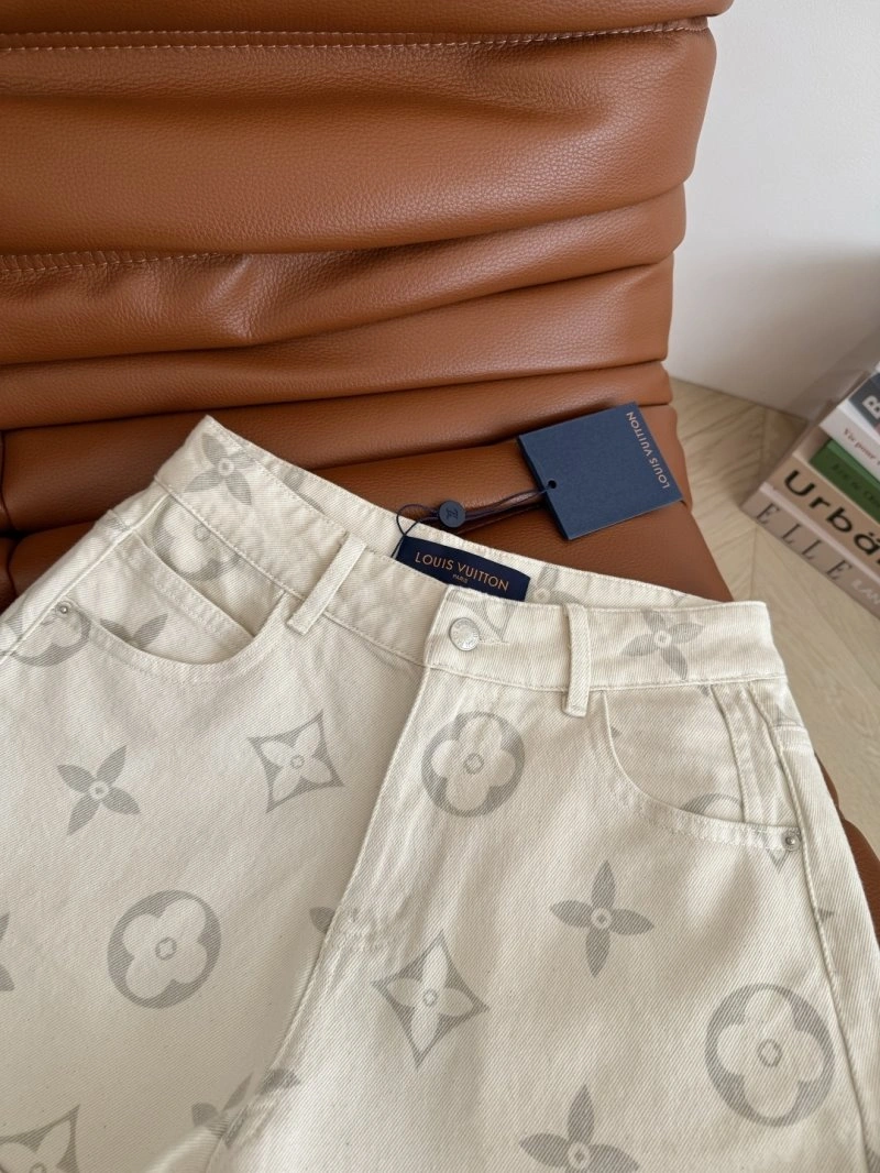 TimelessDesign Unclassified Brand Short Pants 153579