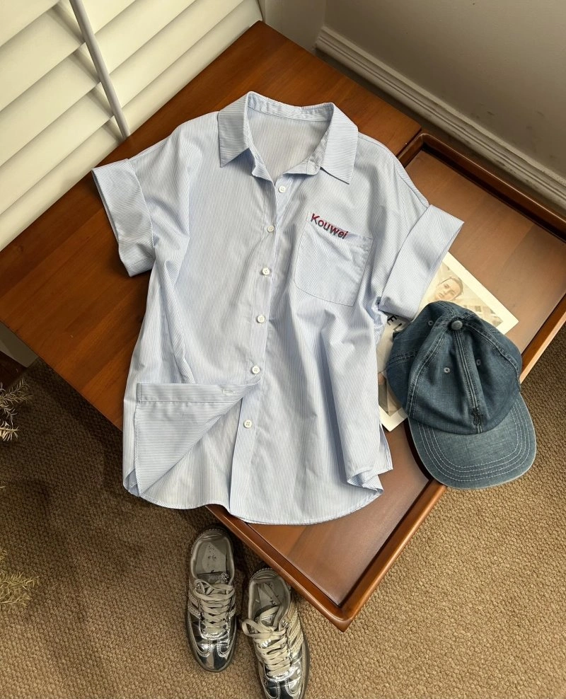 ModernLook Unclassified Brand Short Suits 150424