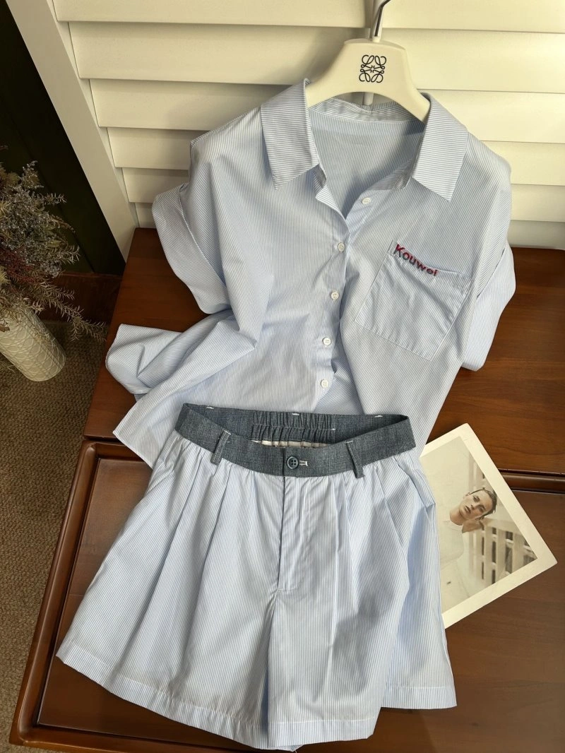 ModernLook Unclassified Brand Short Suits 150424