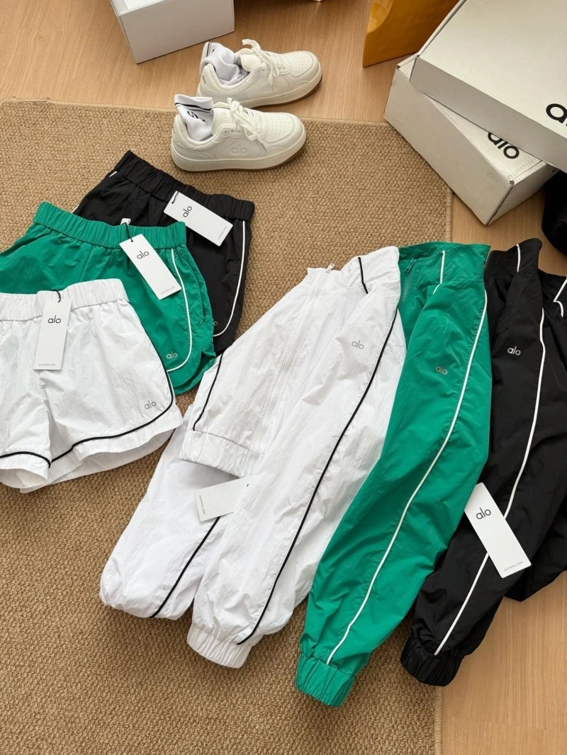 Unclassified Brand Short Suits SoftTouch 155452
