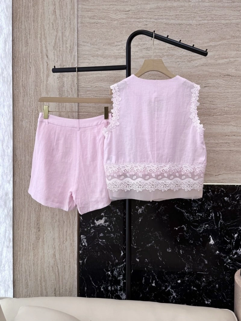 Trendsetting Unclassified Brand Short Suits 147352