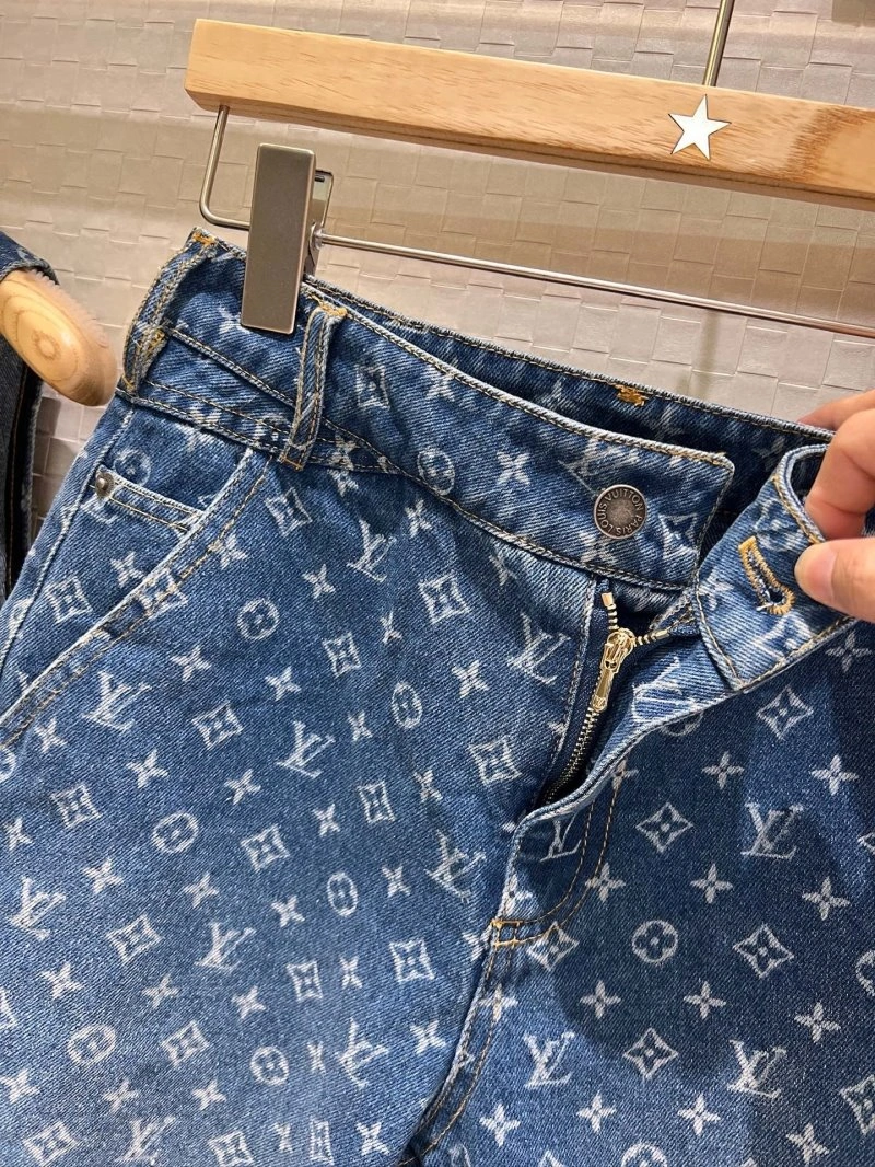Unclassified Brand Short Suits SoftTouch 147353