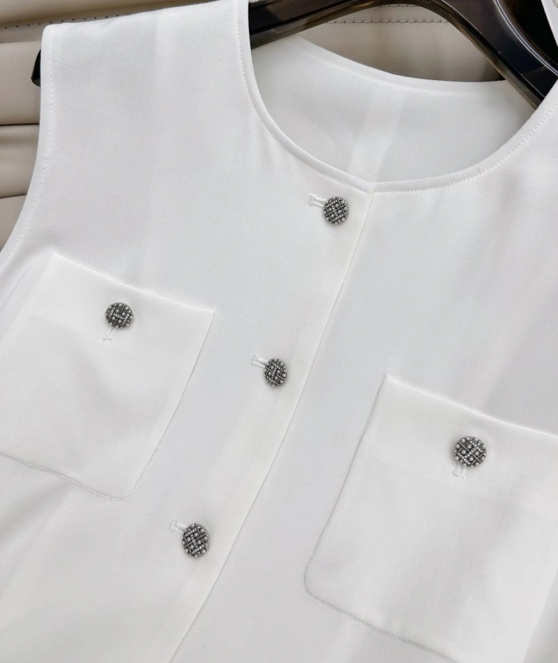 Unclassified Brand Short Suits GoAnywhere 147347
