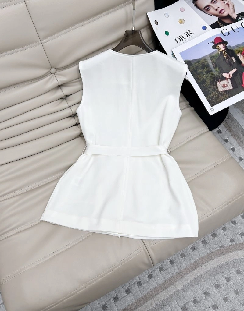 Unclassified Brand Short Suits GoAnywhere 147347